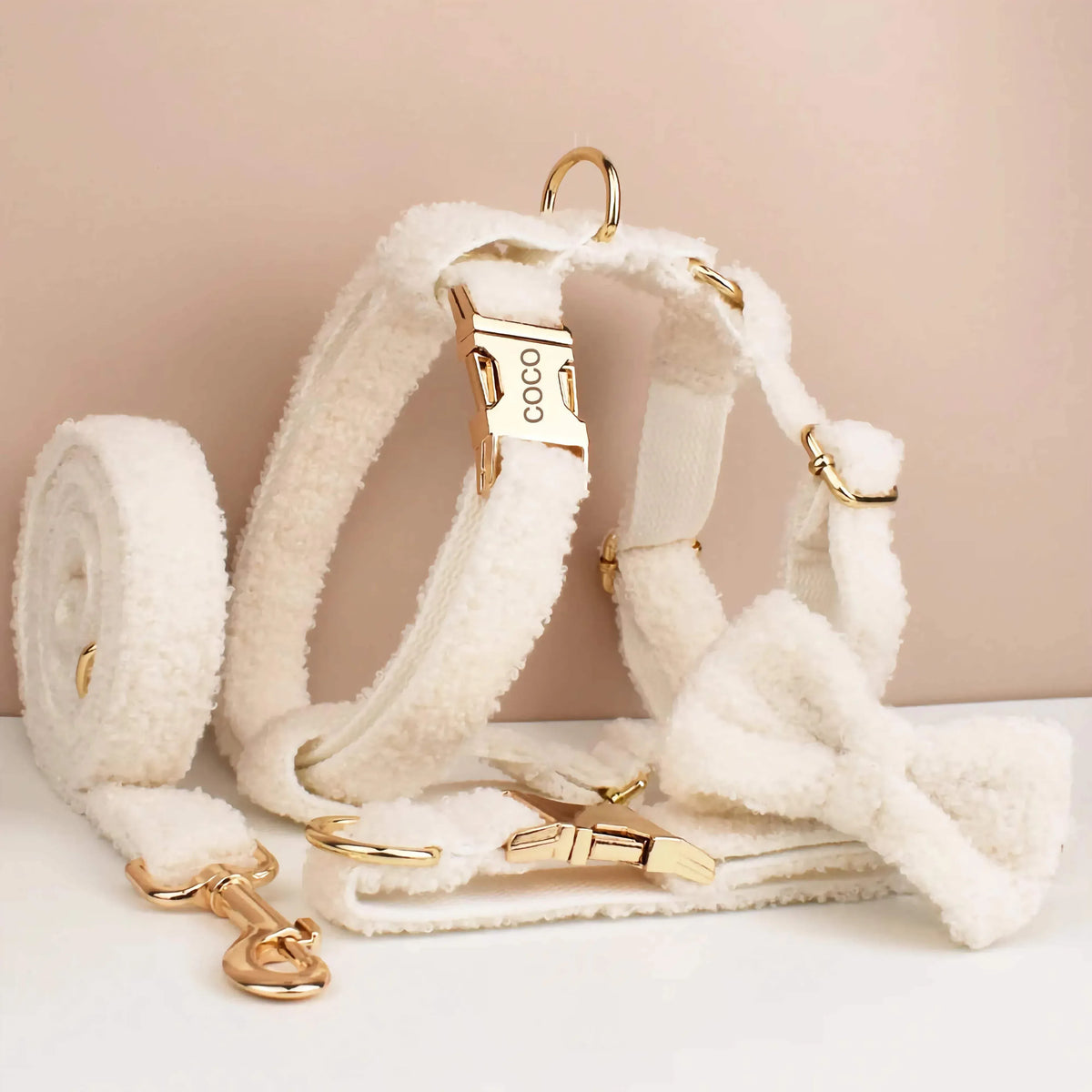 Handmade Knitted Dog Harness Set – Wedding Teddy | Personalized Collar, Leash & Engraved Buckle